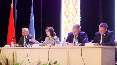 Кочанова: депутаты на местах первыми видят проблемы людей и знают об их реальных потребностях