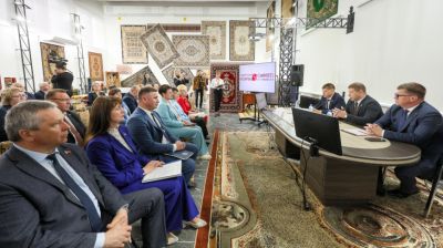 Выплаты при рождении, оздоровление детей. Меры поддержки женщин обсудили в Витебске с участием ФПБ