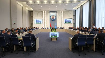 В Мингорисполкоме рассмотрели меры по сокращению объемов сверхнормативного строительства