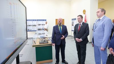 Турчин ознакомился с разработками Института машиностроения НАН