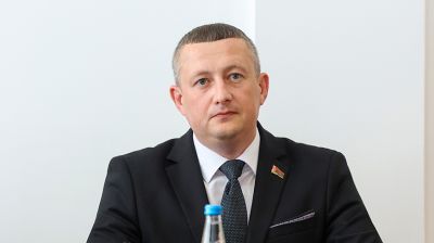 Нового министра природных ресурсов и охраны окружающей среды представили коллективу ведомства