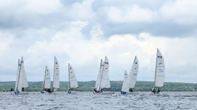 "Шахматы на воде". На Минском море прошла любительская воскресная регата 