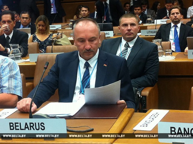 Генпрокурор Беларуси участвует в заседании межправительственной группы по предупреждению коррупции, которое проходит в Вене