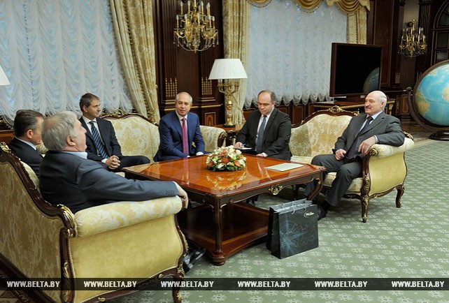 Лукашенко обсудил с руководством швейцарской компании Glencore перспективы сотрудничества с Беларусью