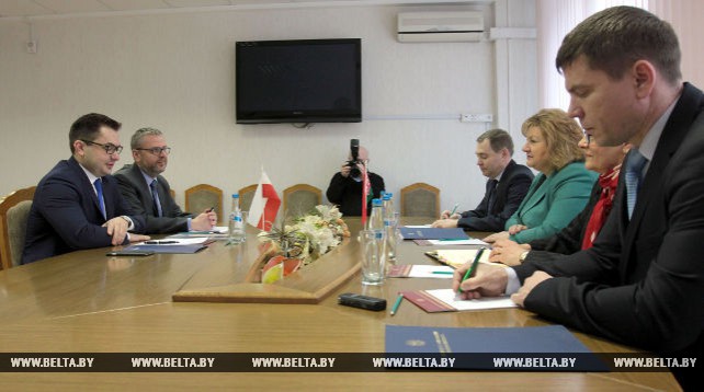Ананич встретилась с послом Польши