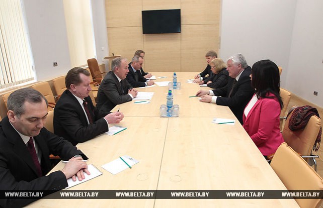 Жарко встретился с эстонскими парламентариями