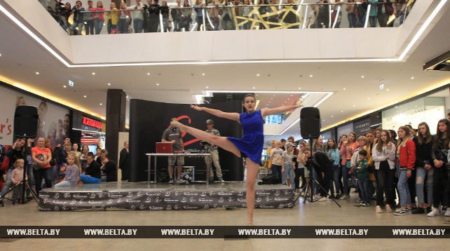 "Открытый танцпол" состоялся в ТРЦ Galleria Minsk