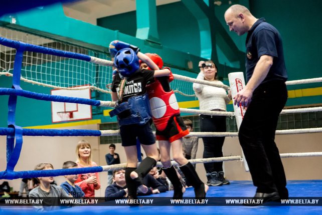 В Бресте прошел детско-юношеский турнир по таиландскому боксу