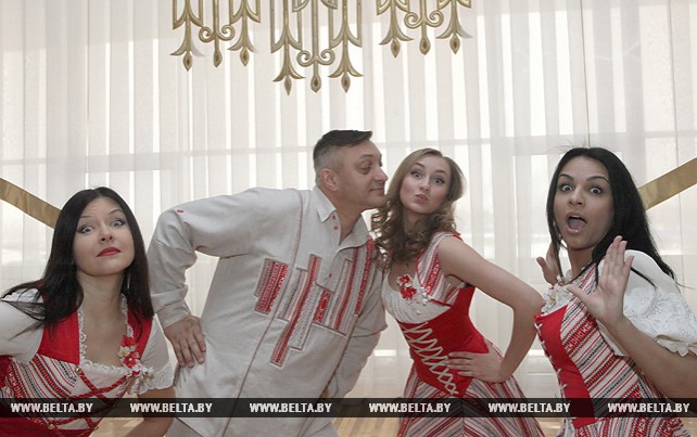 Народный ансамбль песни "Сваякi"