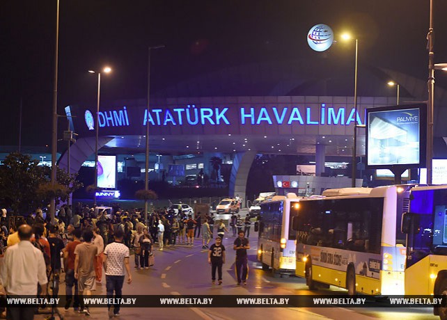 Жертвами теракта в аэропорту Стамбула стали 36 человек