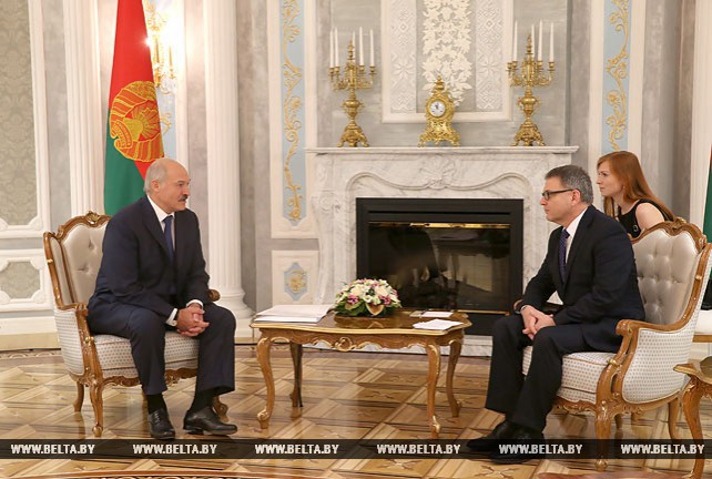 Александр Лукашенко встретился с министром иностранных дел Чешской Республики Любомиром Заоралеком
