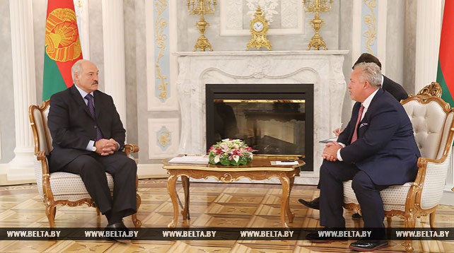 Лукашенко встретился с руководителями миссии ОБСЕ по наблюдению за парламентскими выборами в Беларуси