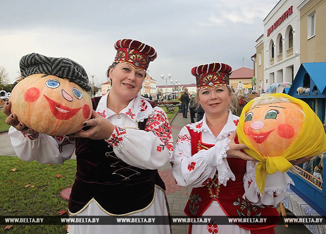 Областные "Дажынкi" отпраздновали в Сенно