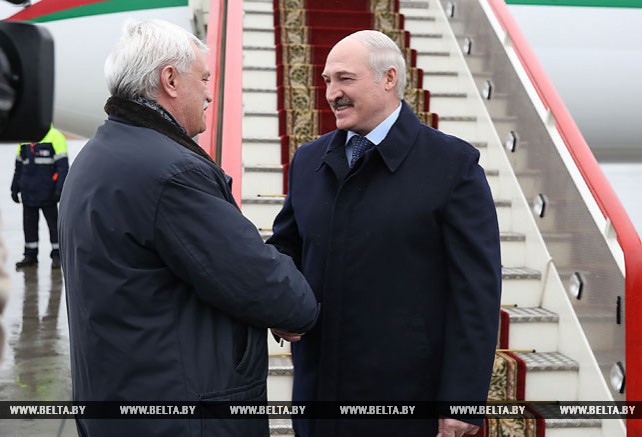 Лукашенко прибыл в Санкт-Петербург для встречи с Путиным