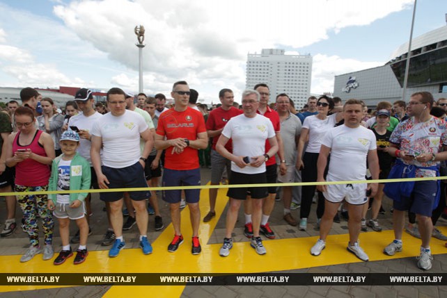 Благотворительная акция "Забег тысячи сердец" прошла в Минске