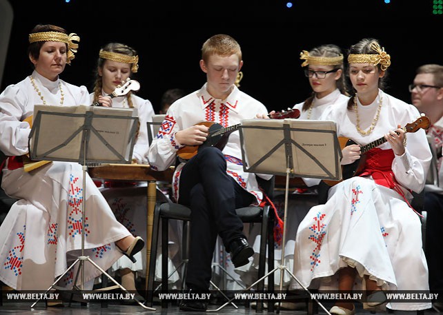 Гала-концерт победителей областного этапа конкурса детского творчества "Здравствуй, мир!" прошел в Витебске