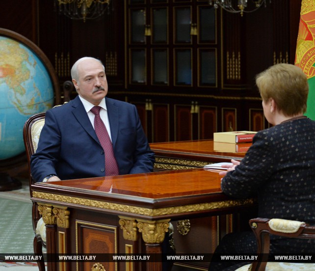 Лукашенко встретился с председателем Центральной комиссии по выборам и проведению республиканских референдумов
