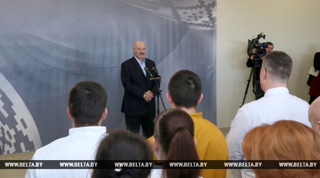 Лукашенко посетил предприятие "Арвибелагро"