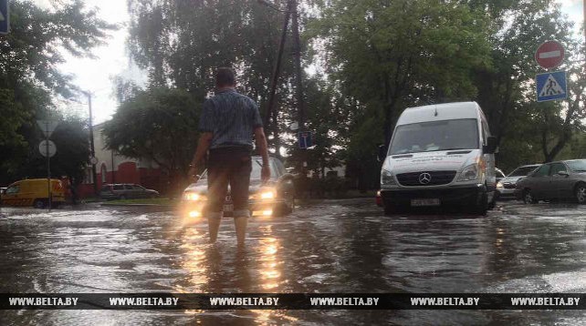 Сильный ливень прошел в Бресте