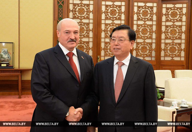 Александр Лукашенко встретился с председателем Постоянного комитета Всекитайского собрания народных представителей
