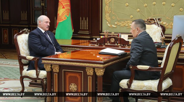 Лукашенко заслушал доклад Сукало о работе судебной системы в новых условиях