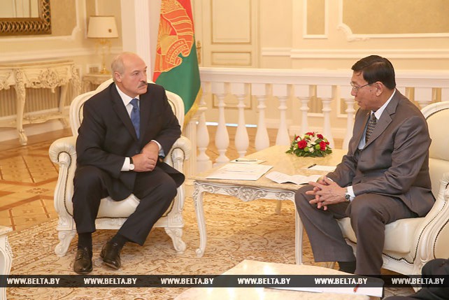 Лукашенко встретился с председателем Национального законодательного собрания Таиланда