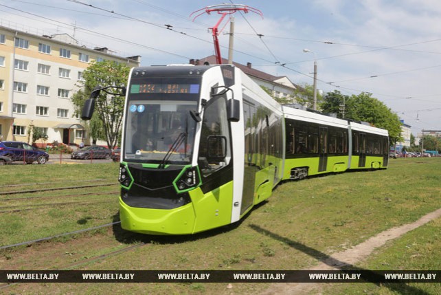 Новый трамвай "Штадлер Минск" проходит обкатку в столице