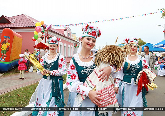 Областные Дожинки прошли в городе Иваново Брестской области