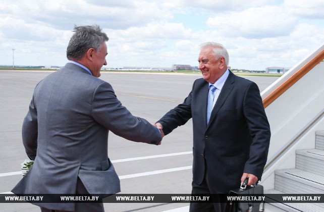 Форум регионов содействует укреплению сотрудничества Беларуси и России - Мясникович