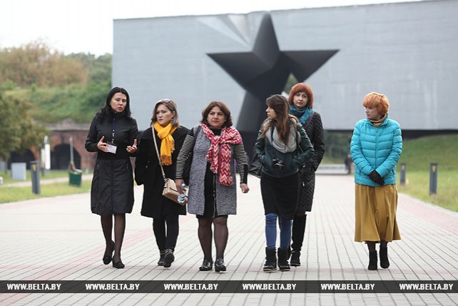 Журналисты из стран СНГ посетили Брестскую крепость
