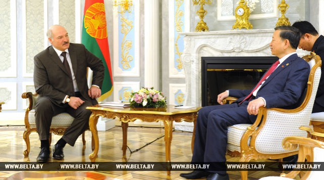 Президент Беларуси встретился с министром общественной безопасности Вьетнама