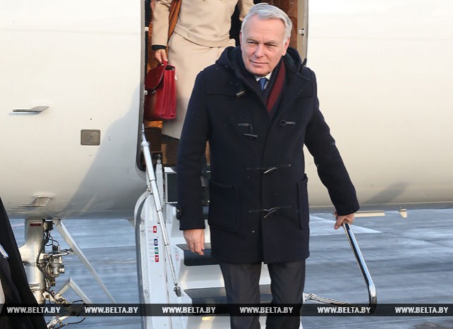 Глава МИД Франции прибыл в Минск для участия во встрече "нормандской четверки"