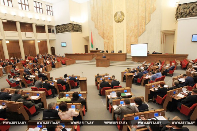 Матюшевский призвал парламентариев активно участвовать в подготовке законопроекта о промышленной политике