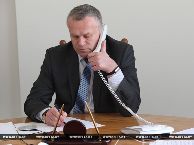 Председатель Могилевского горисполкома провел прямую телефонную линию