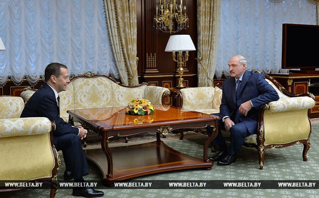 Лукашенко и Медведев обсудили наиболее актуальные вопросы белорусско-российских отношений