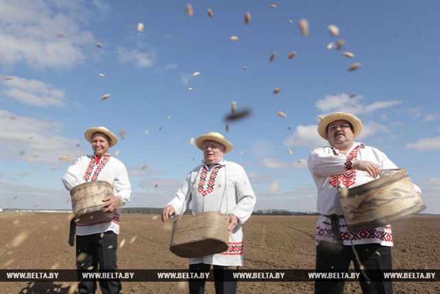 Областной праздник весеннего сева прошел в Могилевской области