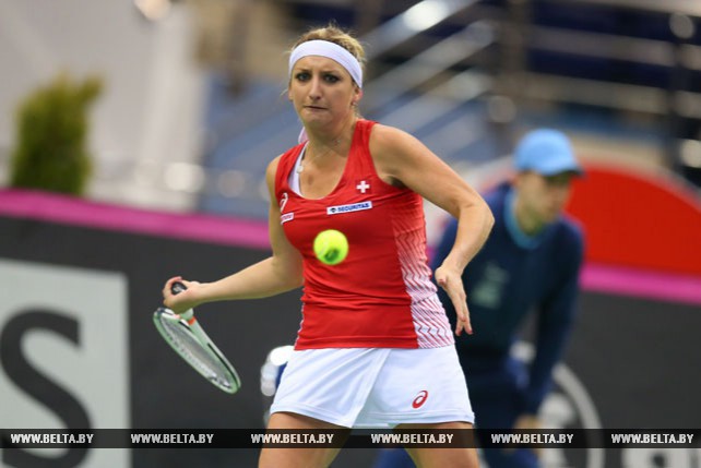 Теннисистки Швейцарии сравняли счет в полуфинальном матче Кубка Федерации с Беларусью