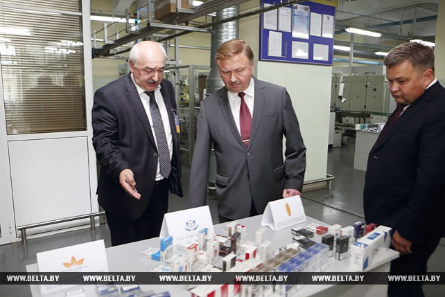 Кобяков посетил ОАО "Гродненская табачная фабрика "Неман"