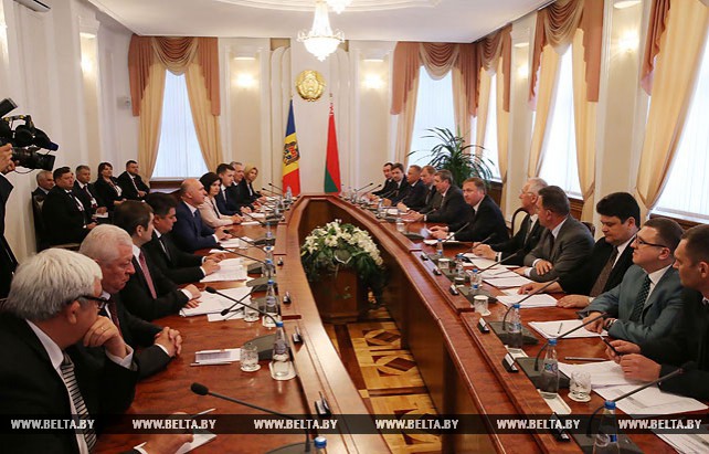 Встреча Кобякова с премьер-министром Молдовы в расширенном составе