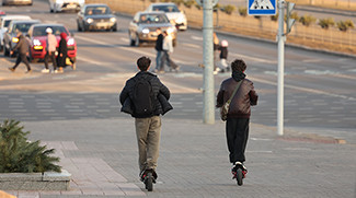 Безопасность на дорогах весной: соблюдение правил передвижения на средствах персональной мобильности и двухколесном транспорте