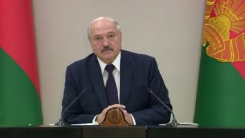 Лукашенко потребовал самым серьезным образом навести порядок в работе с кадрами в Минской области