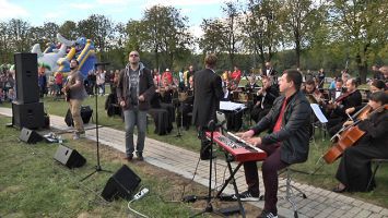 J:МОРС с Президентским оркестром выступили в парке Победы
