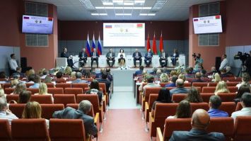 "Потенциал колоссален". Зампред Счетной палаты РФ о сотрудничестве органов аудита Беларуси и России