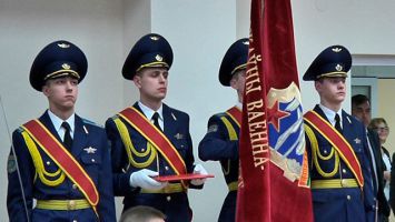 Госкомвоенпром Беларуси получил собственное Знамя