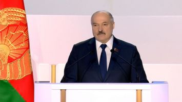 Лукашенко: в Беларуси будет организована бесплатная вакцинация от коронавируса