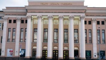 Актеры ТЮЗа о премьерном спектакле "Людзі на балоце"