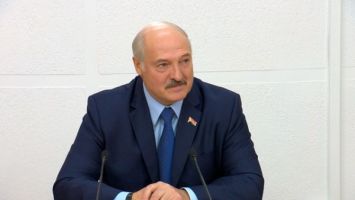 "Все рубцуется на сердце" - Лукашенко рассказал о сложности принятия жестких управленческих решений