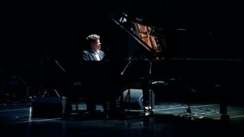 "Единение классики и джаза". Пианист-виртуоз Денис Мацуев выступил с концертом в Минске