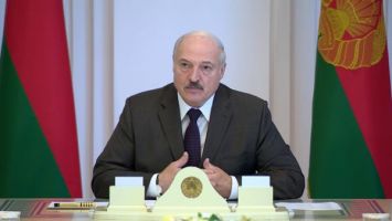 Лукашенко: я вижу, кто толкает этих кукол, которые хотят у нас тут осчастливить народ