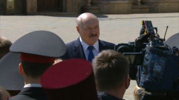 "Это не бравада" - Лукашенко о подходах Беларуси в борьбе с коронавирусом